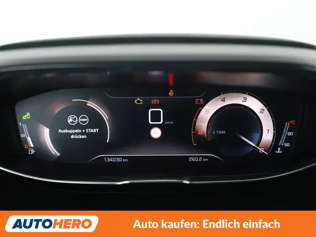 Peugeot 5008 view 20