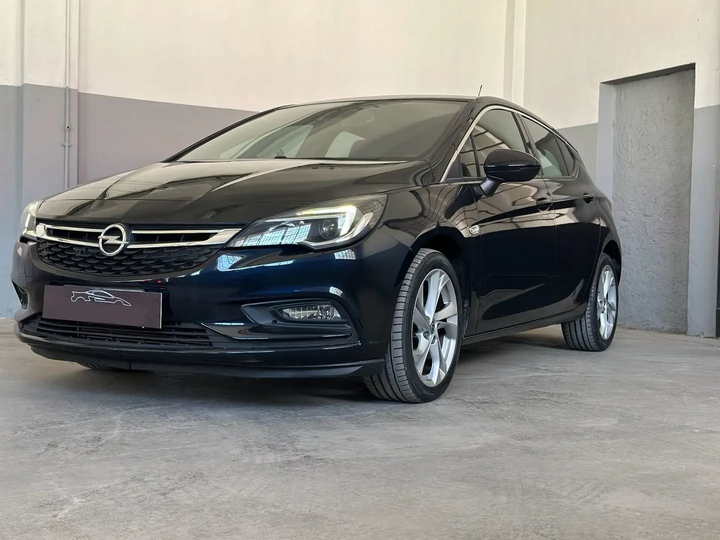Opel Astra 1.4 Turbo 150CV Start&Stop 5 porte Innovation Nero - 1