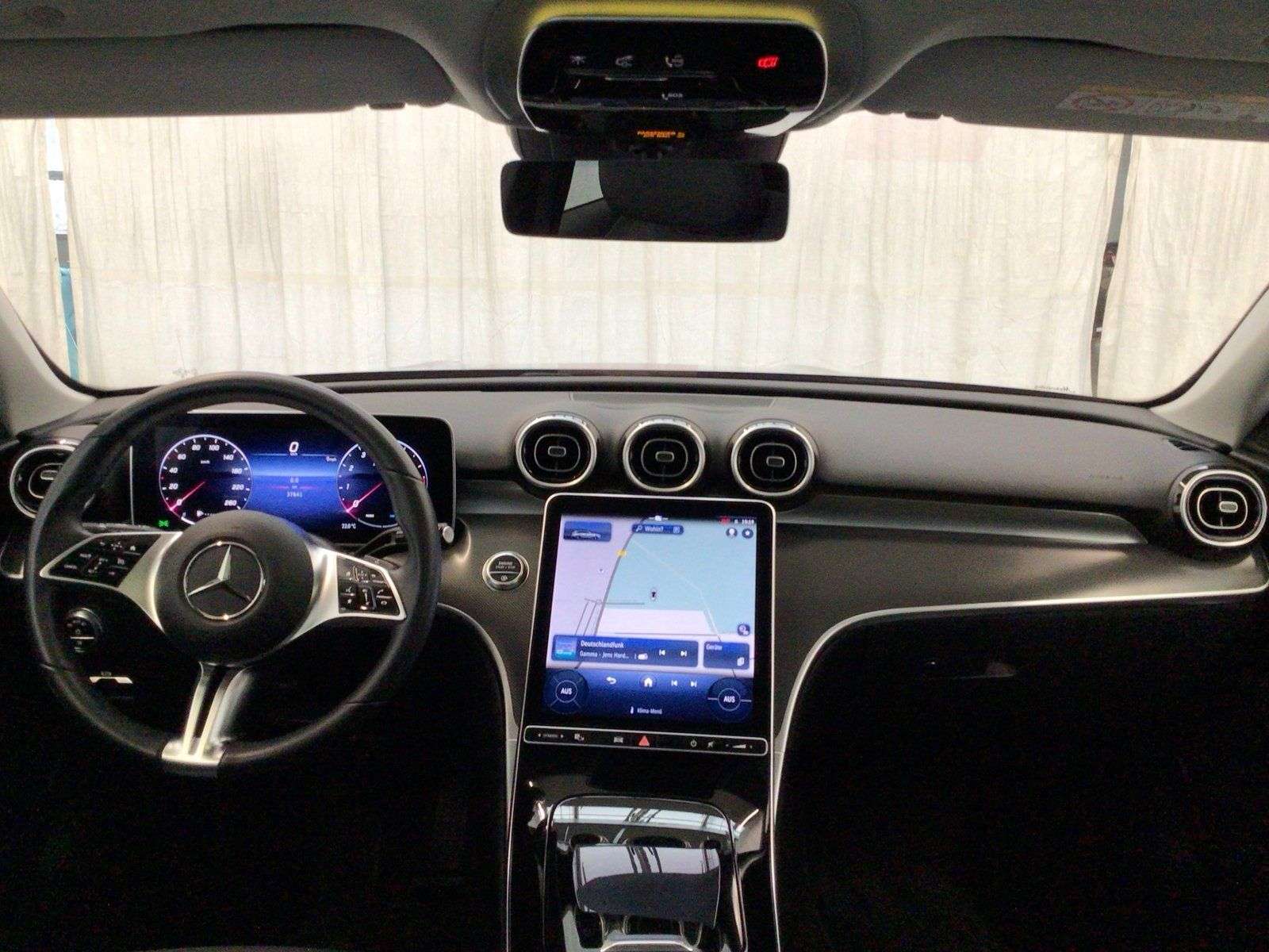 Mercedes-Benz C 200
