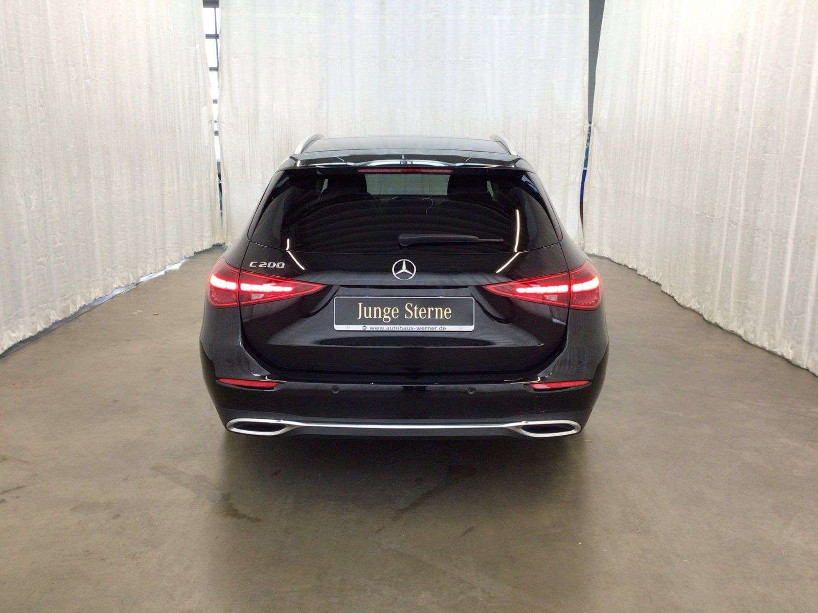Mercedes-Benz C 200