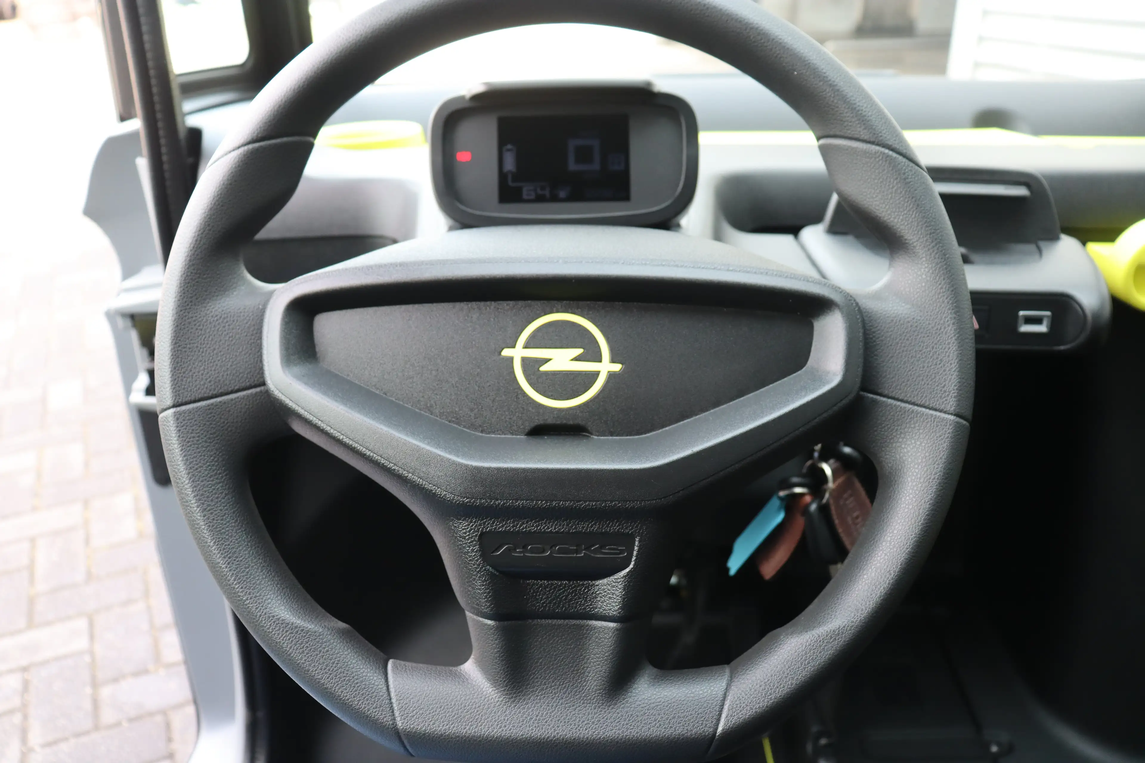 Opel Rocks-e Brommobiel KLUB / PANO / FULL-LED !! — photo 20