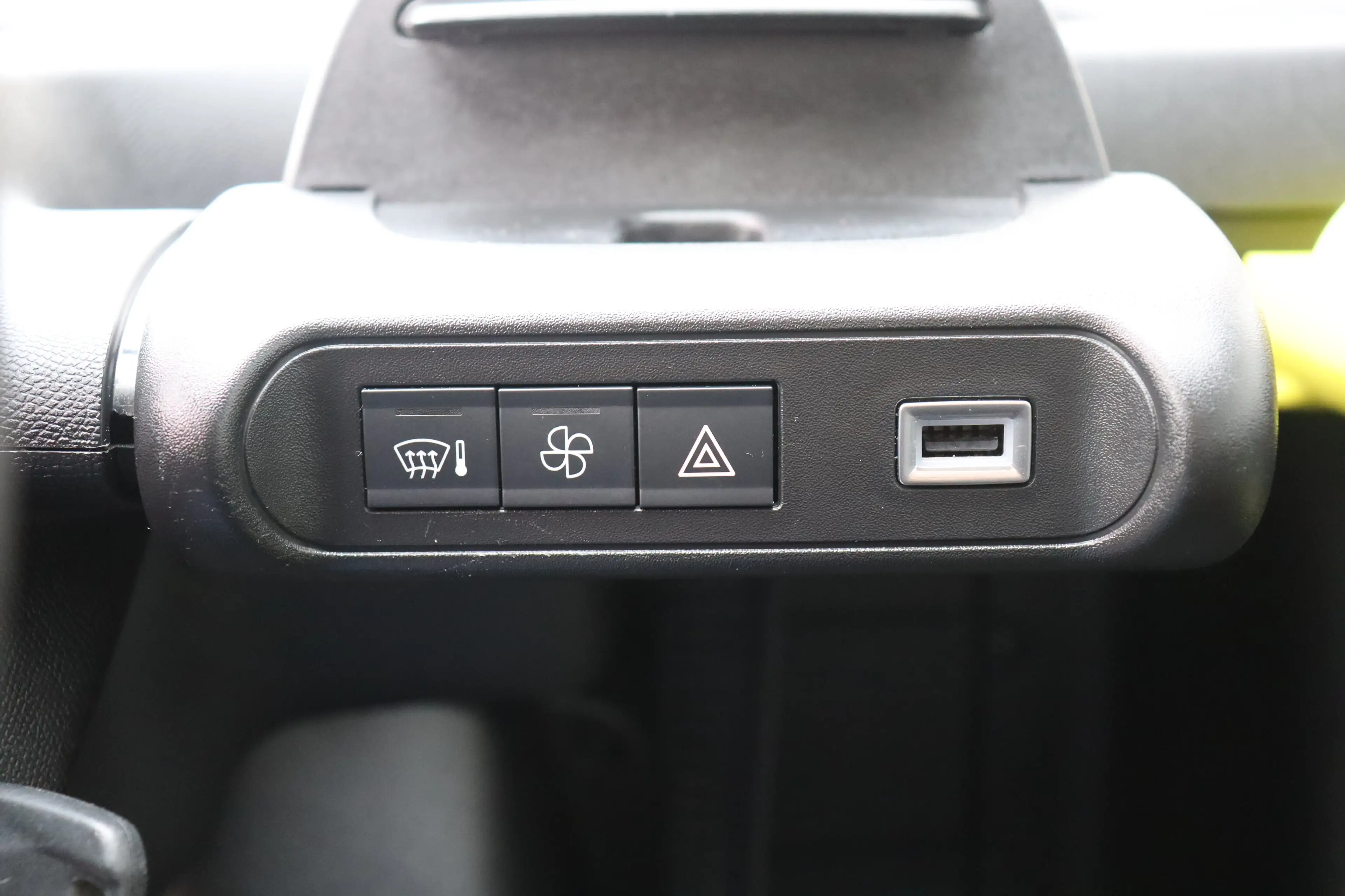 Opel Rocks-e Brommobiel KLUB / PANO / FULL-LED !! — photo 19