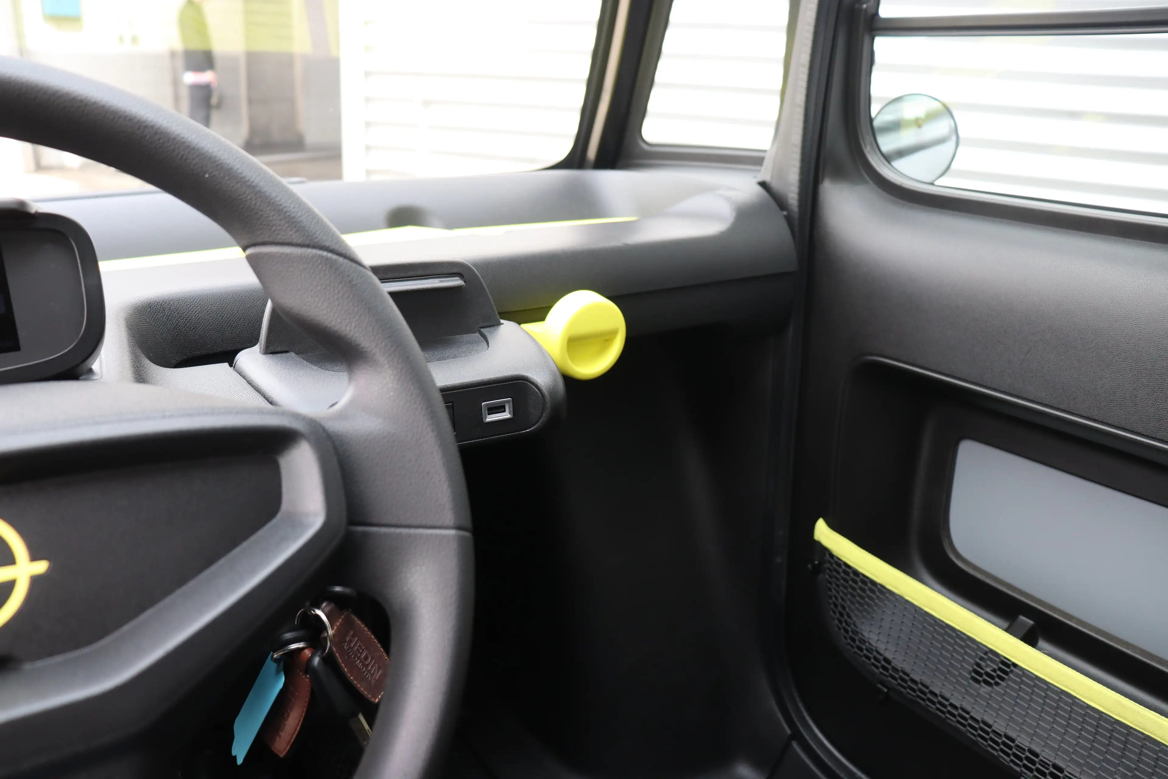Opel Rocks-e Brommobiel KLUB / PANO / FULL-LED !! — photo 18