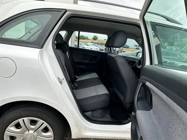 Skoda Fabia view 4