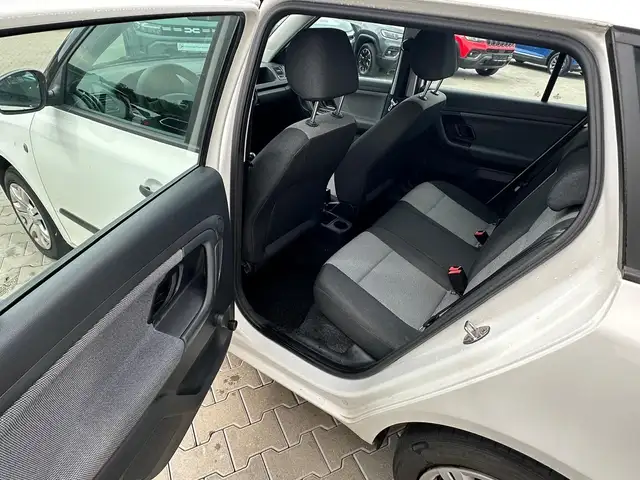 Skoda Fabia view 6
