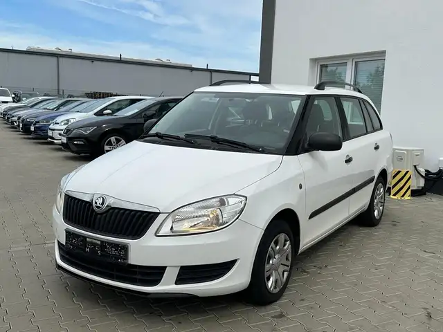 Skoda Fabia view 2