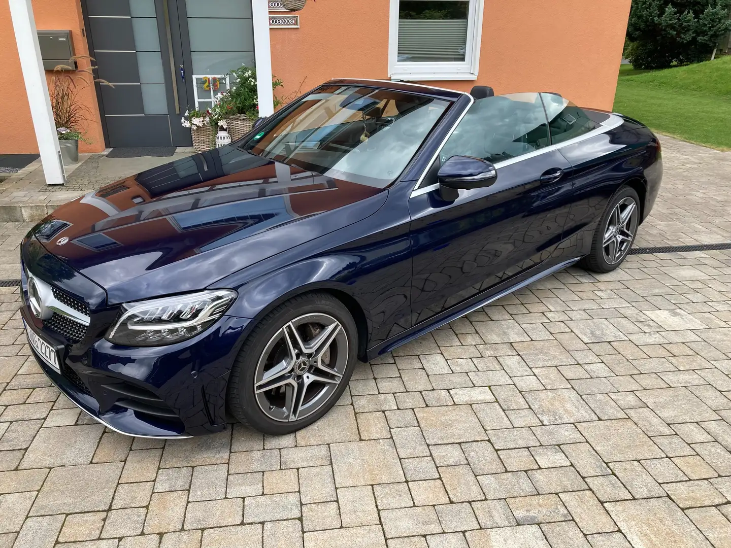Mercedes-Benz C 300 C 300 Cabrio 9G-TRONIC AMG Line Blau - 2