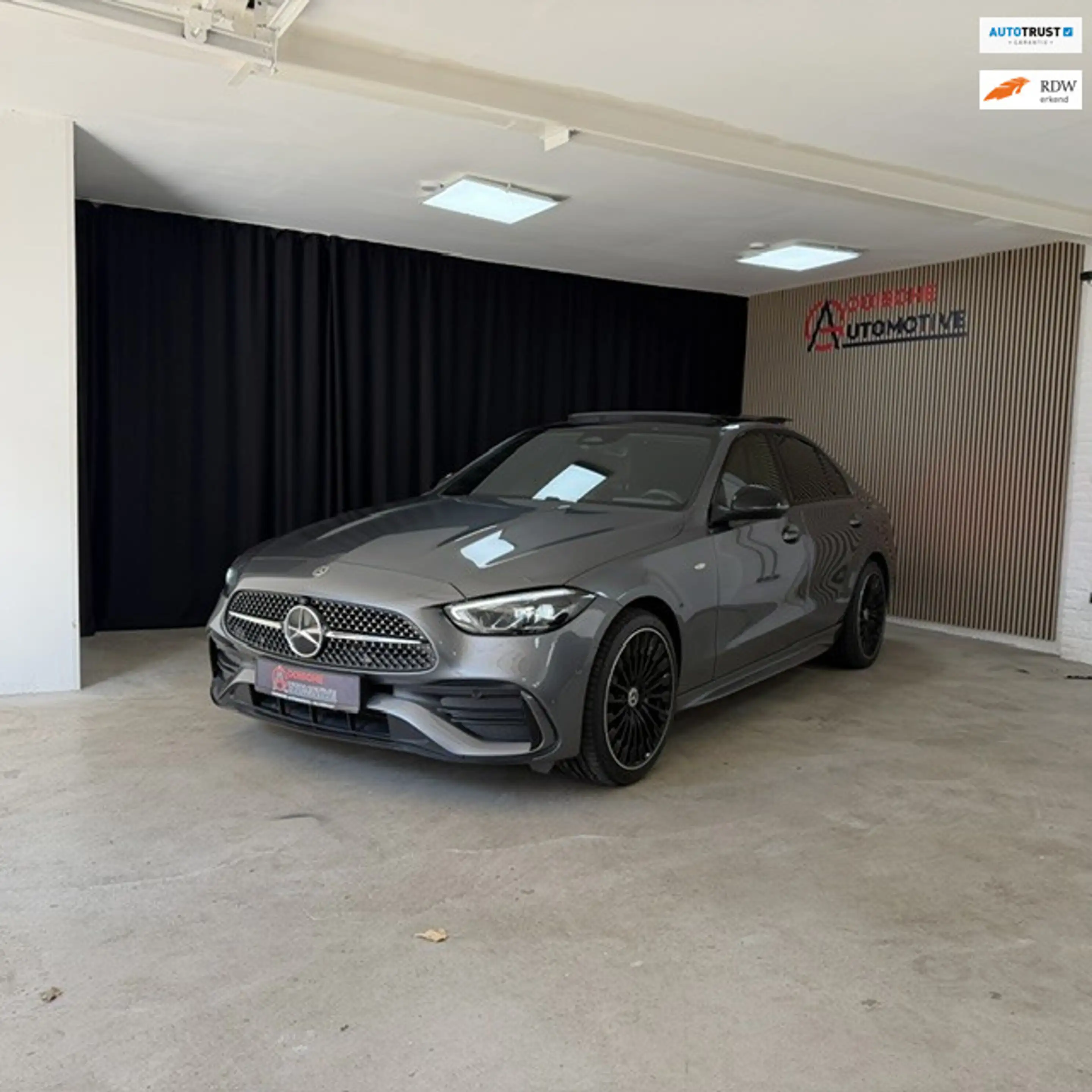 Mercedes-Benz C 300 e star Edition AMG Line Plus