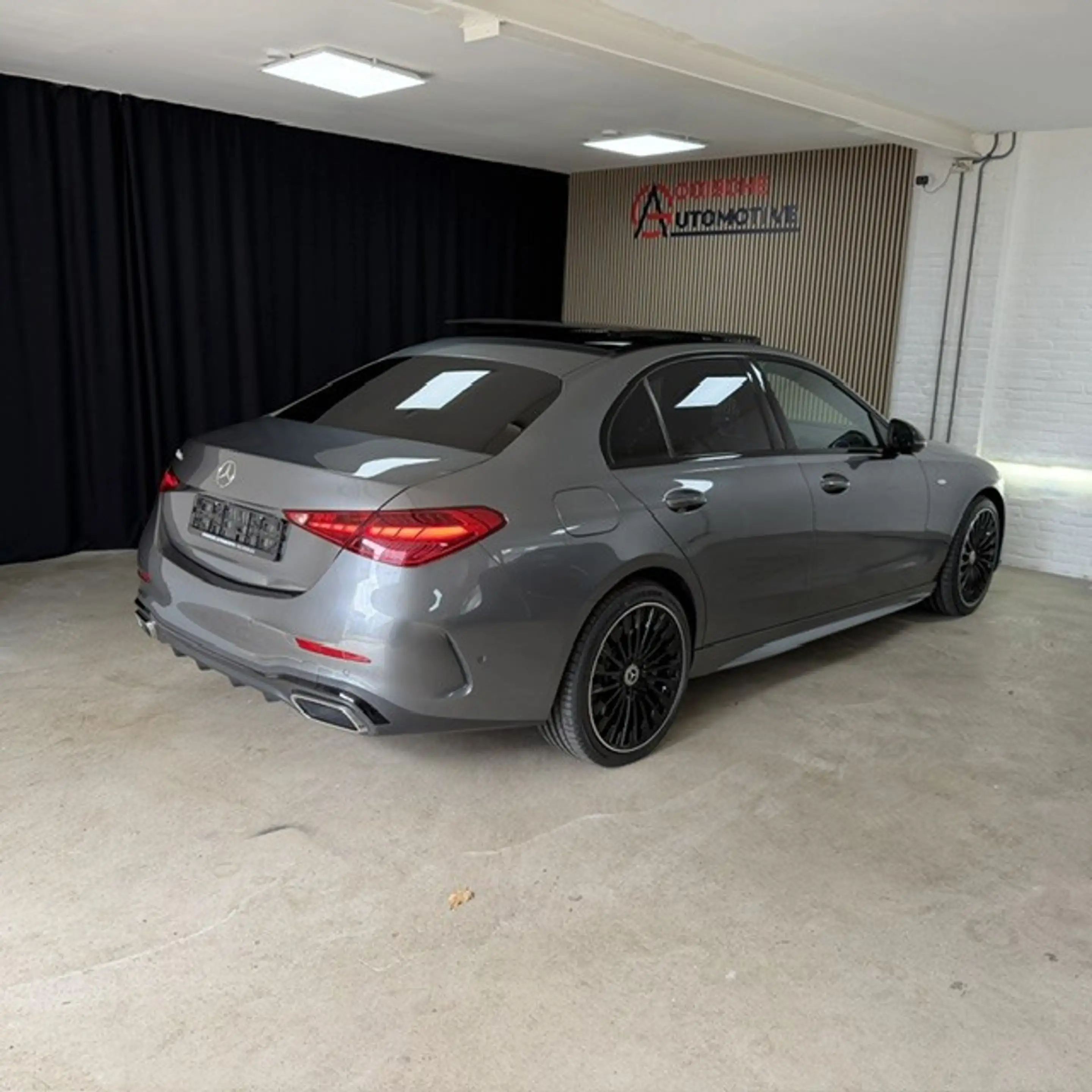Mercedes-Benz C 300 e star Edition AMG Line Plus — photo 7