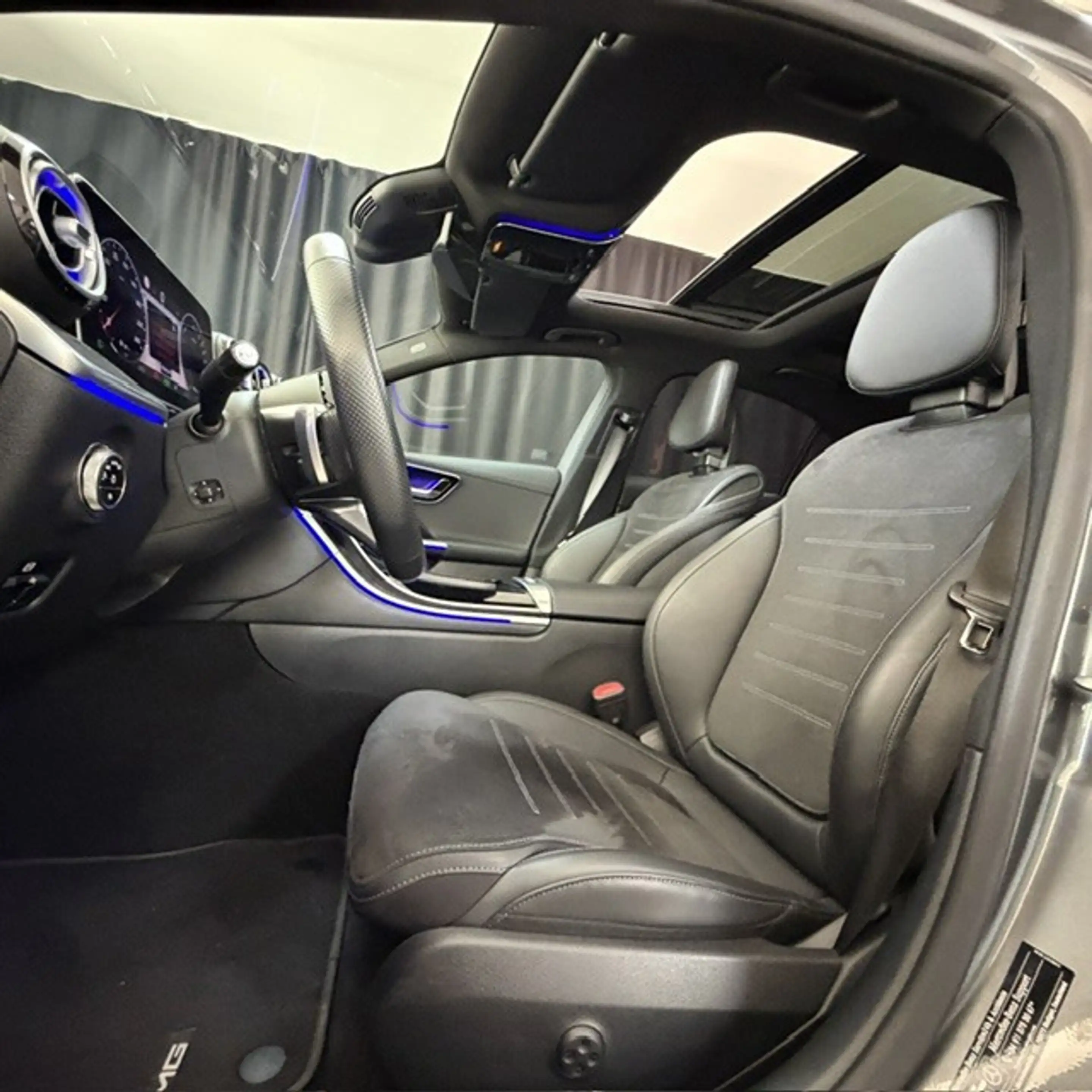 Mercedes-Benz C 300 e star Edition AMG Line Plus — photo 13