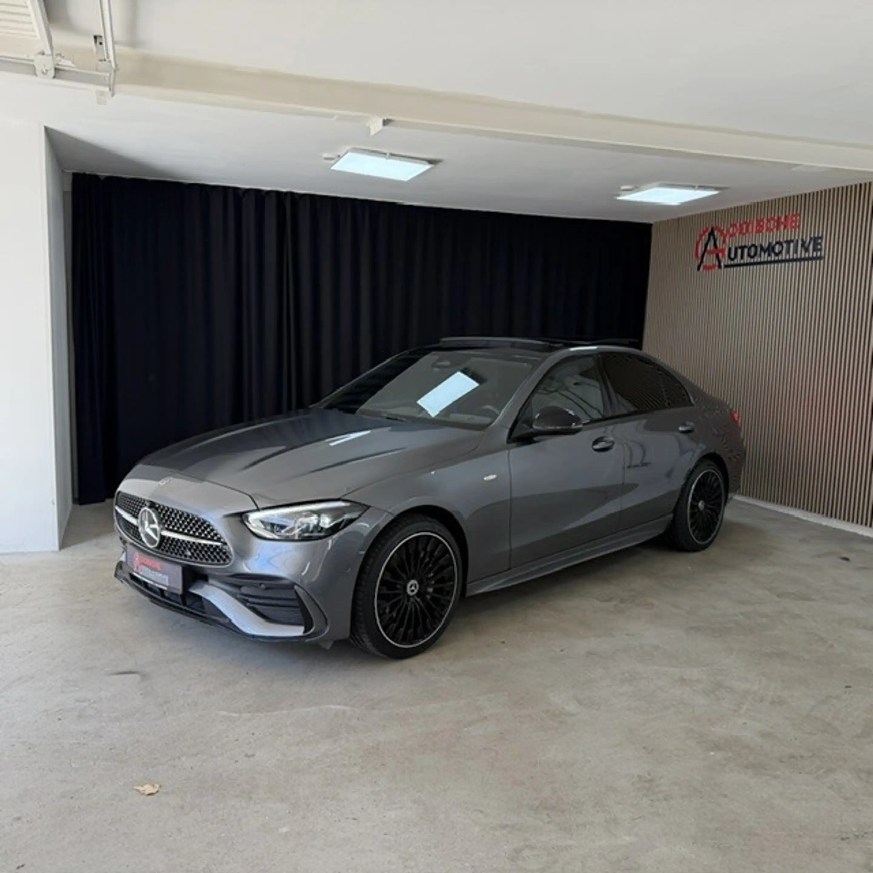 Mercedes-Benz C 300 e star Edition AMG Line Plus — photo 2