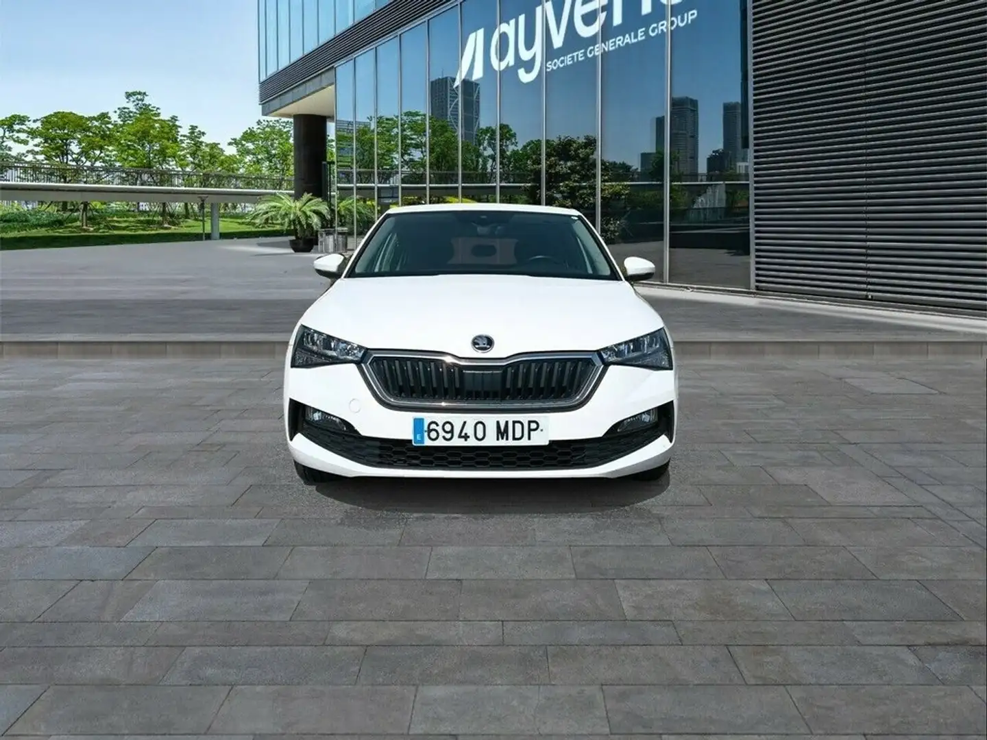 Skoda Scala 1.0 TSI 81KW (110 CV) Ambition Blanco - 2