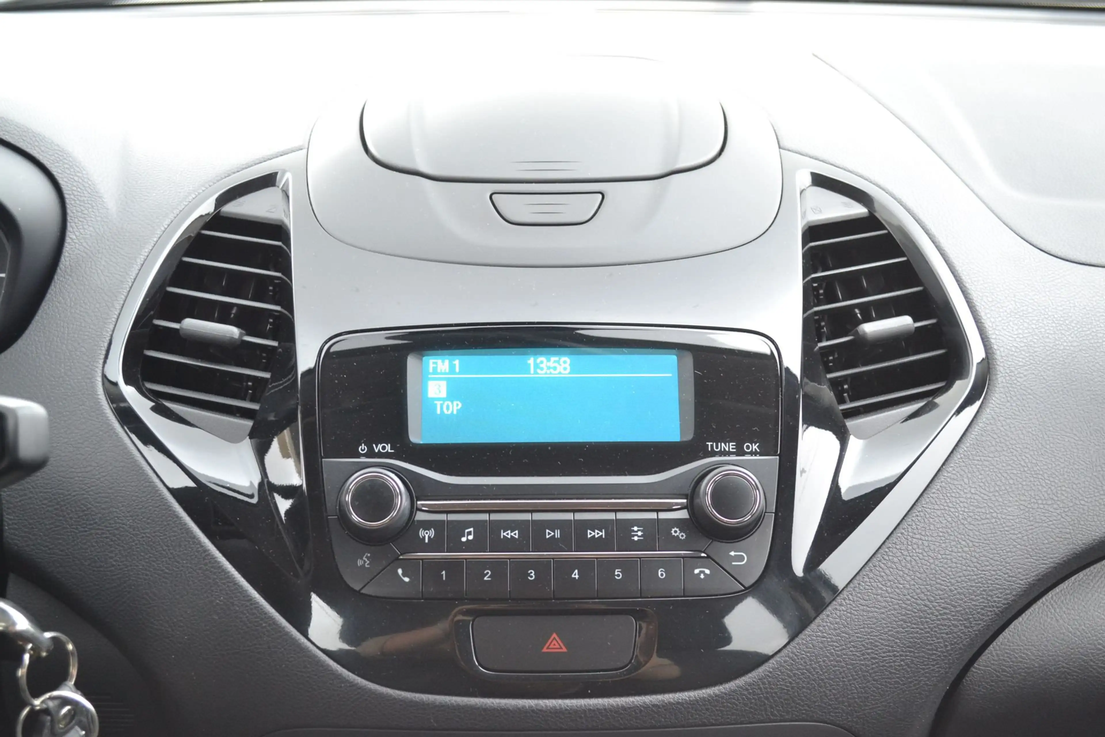 Ford Ka/Ka+ Trend 1.2i — photo 11