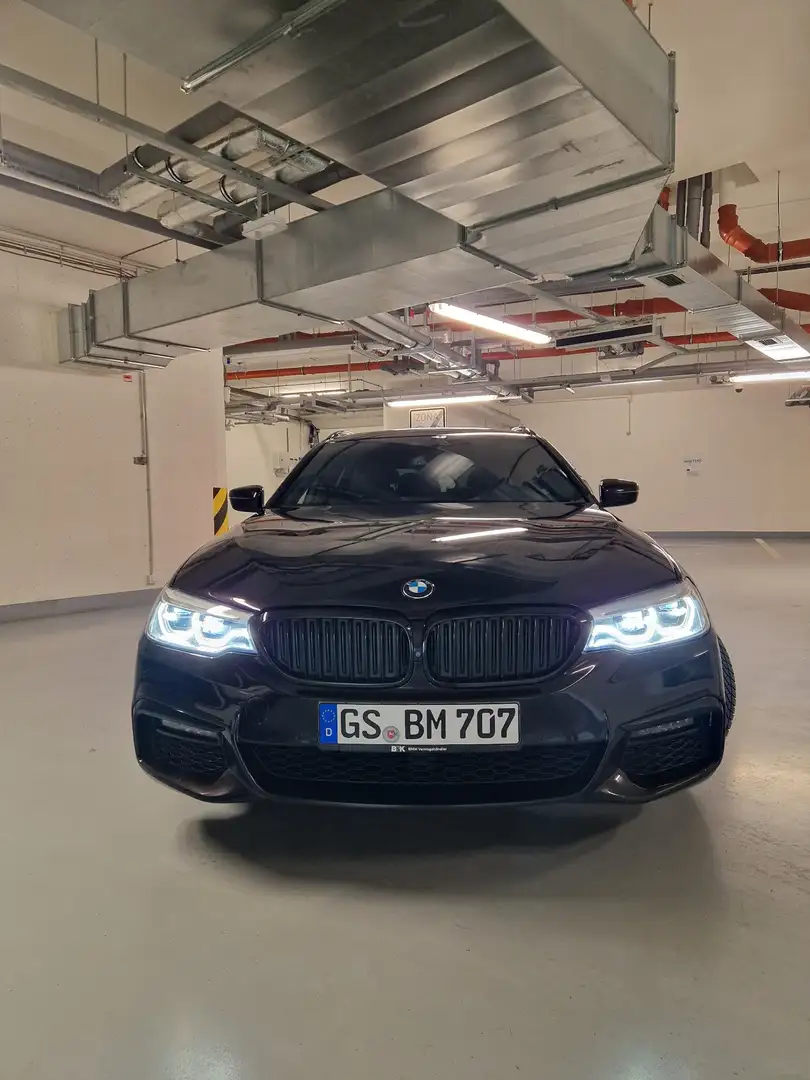 BMW 540 540d xDrive Touring M-Sport Braun - 2