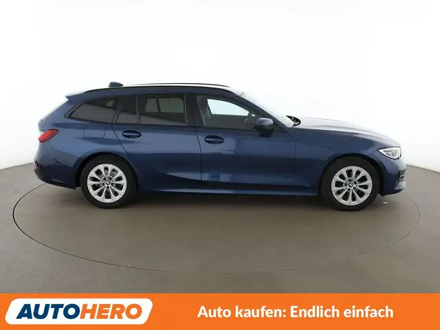 BMW 3 Series view 7