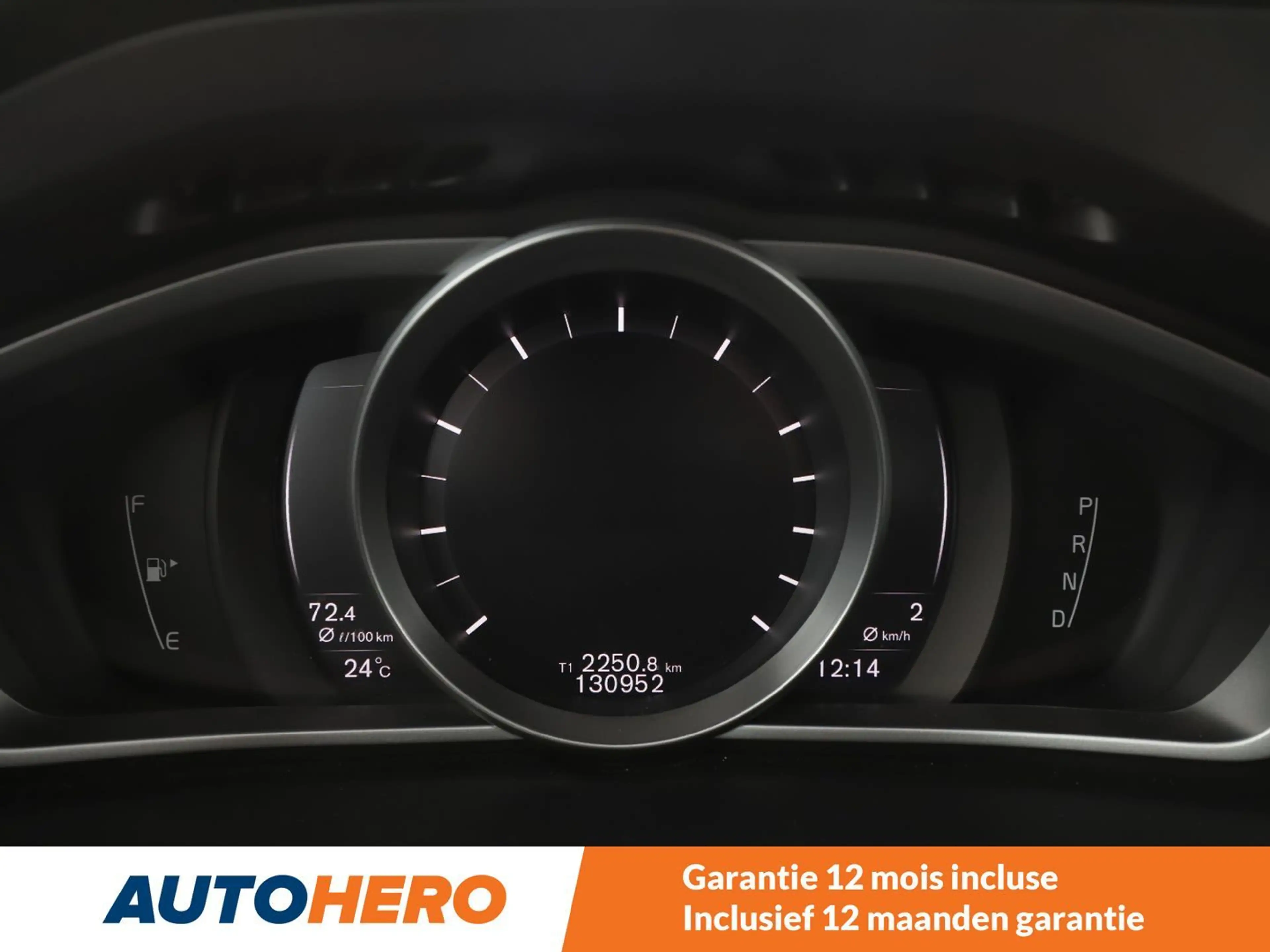Volvo V40 Cross Country 1.5 Pro — photo 6