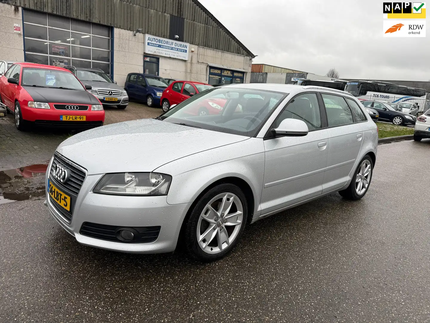 Audi A3 Sportback 2.0 TDI Business Edition Clima Bj:2010 N Grijs - 1