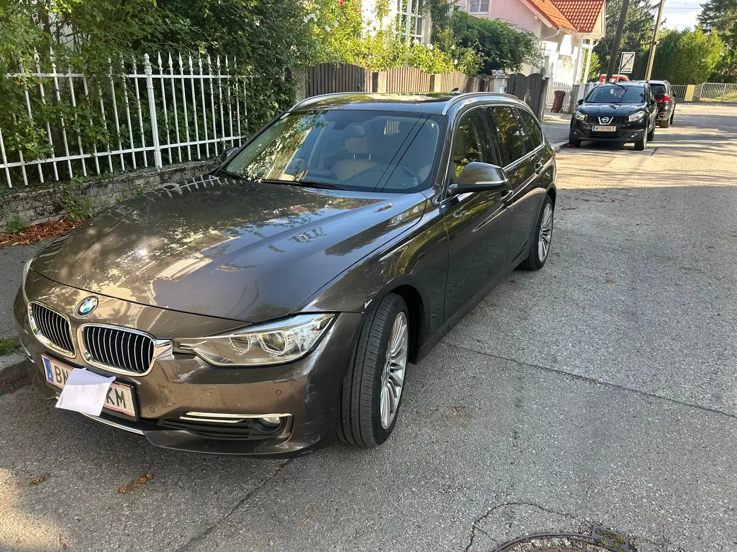 BMW 318 318d Touring Braun - 1
