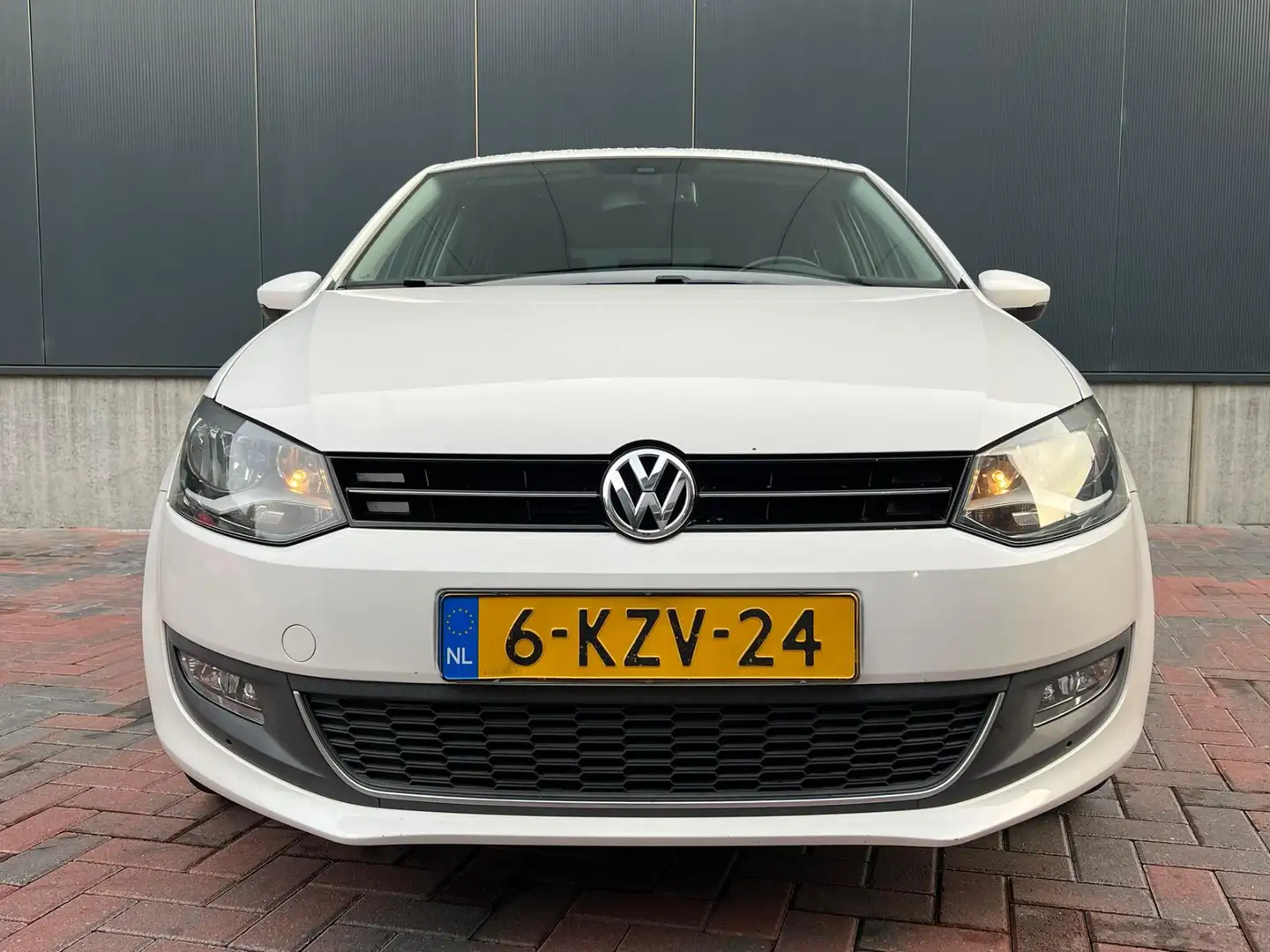 Volkswagen Polo 1.2 TSI BlueMotion Highline * Climate * Cruise * P Weiß - 2