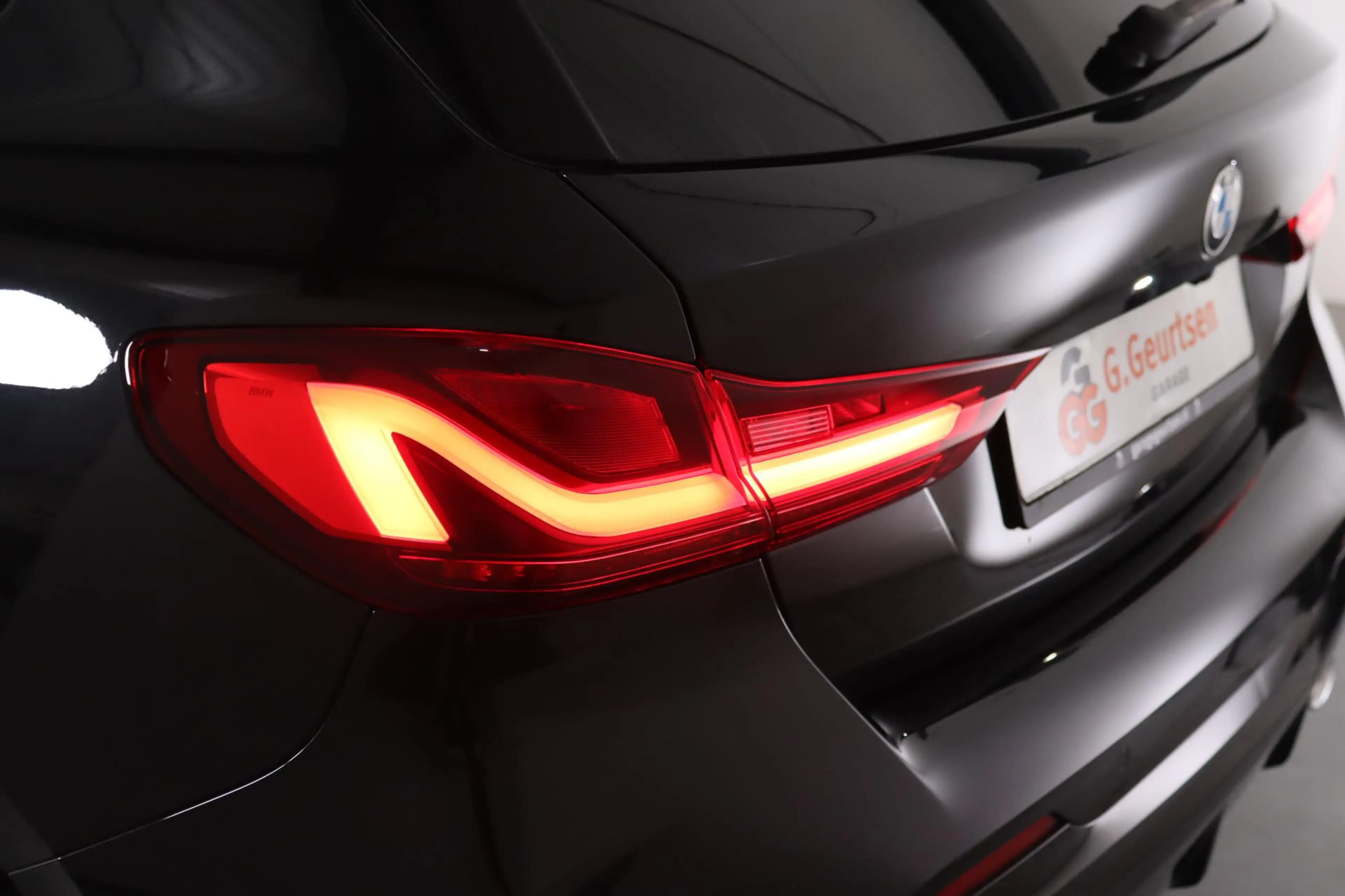 BMW 118 1-serie 118d High Executive M-sport HUD, LED, Crui — photo 13