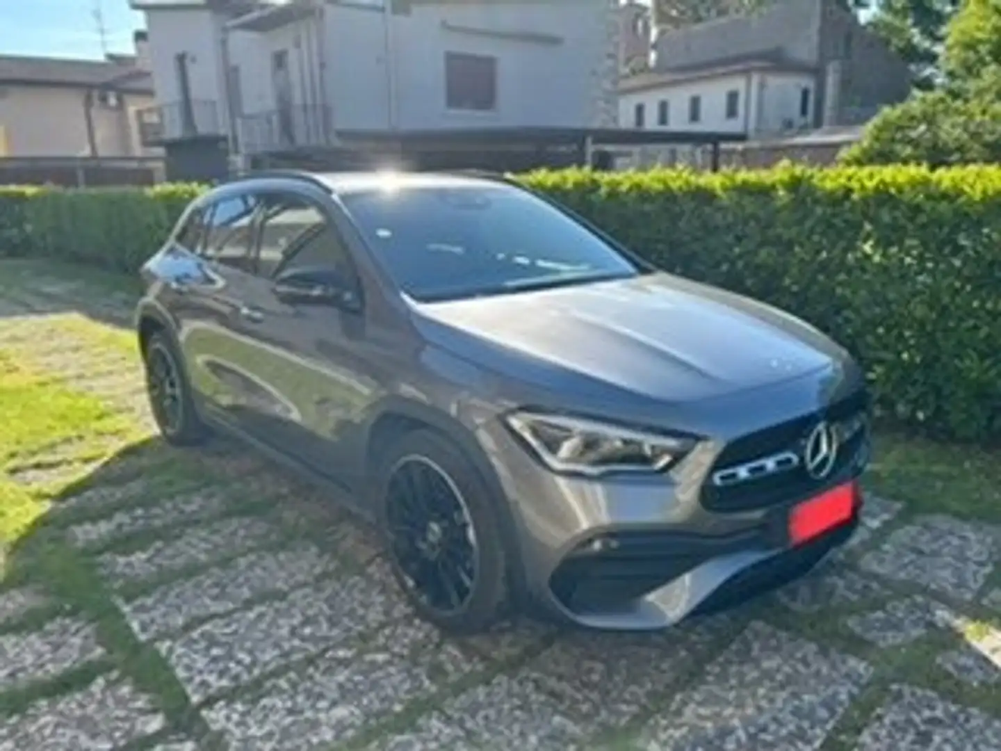 Mercedes-Benz GLA 220 GLA 220 d Premium 4matic auto Grigio - 2