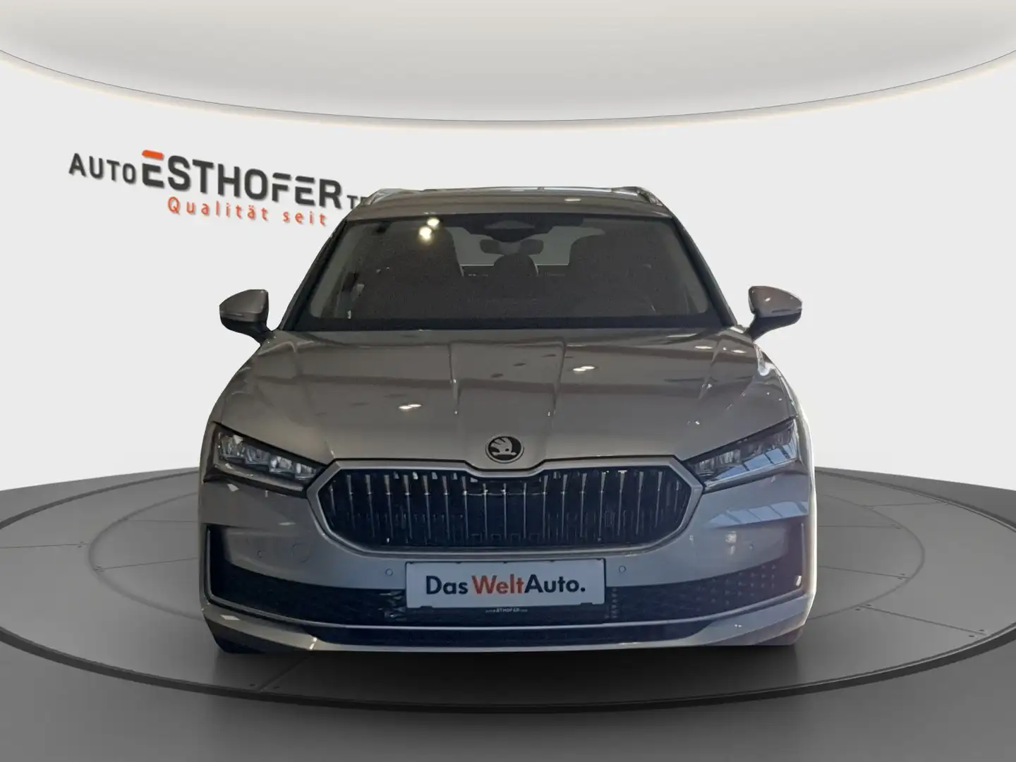 Skoda Superb Selection iV TSI DSG Silber - 2