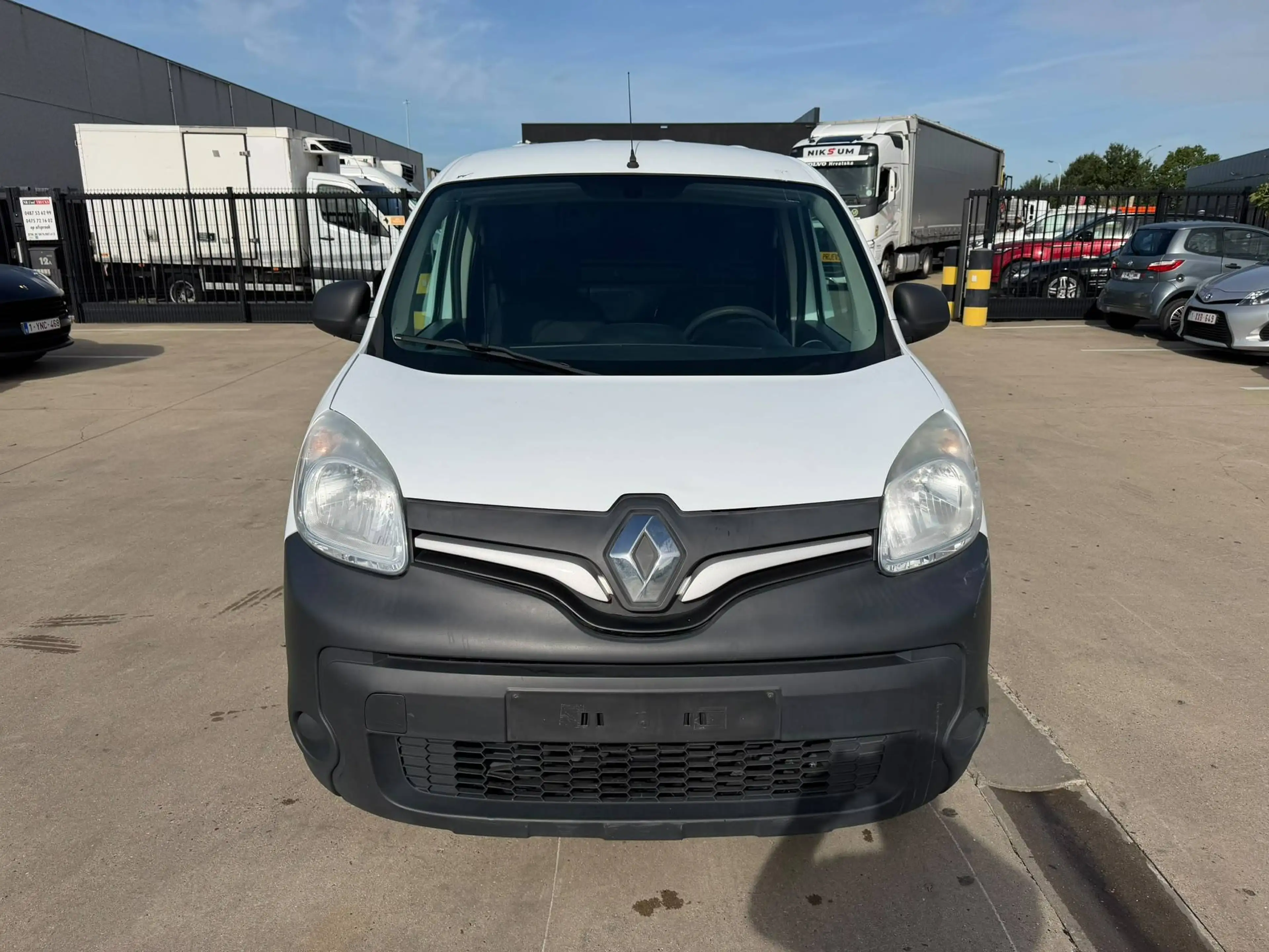 Renault Kangoo (Stock ID 83220) — photo 2