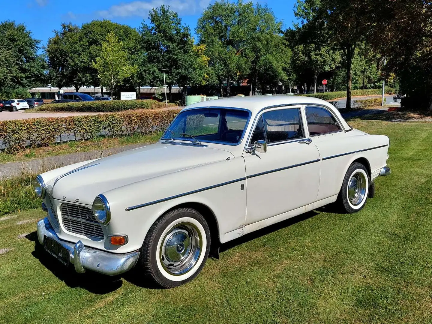 Volvo Amazon P121 Weiß - 1