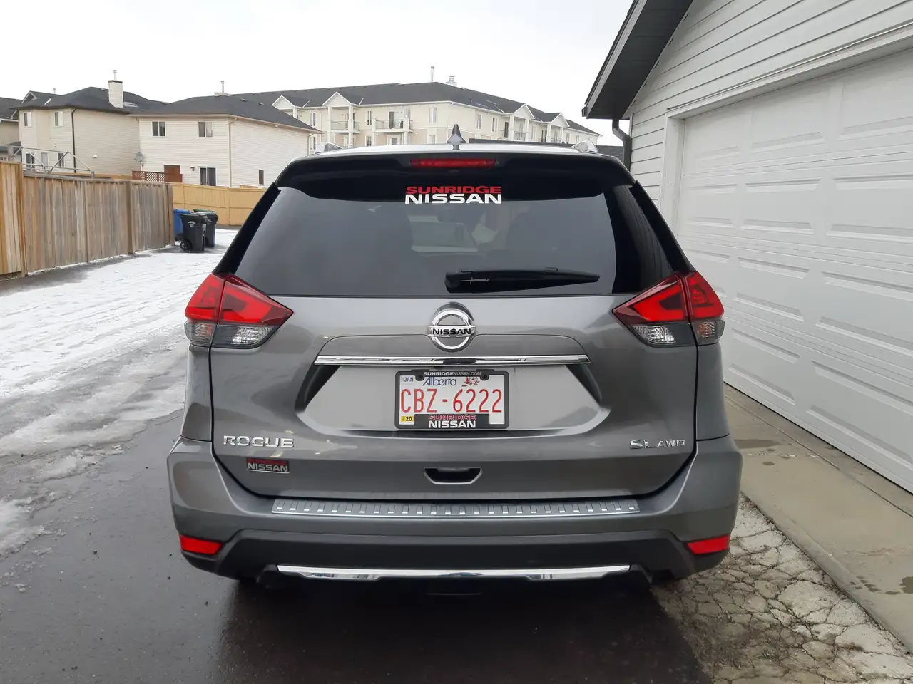 Nissan Rogue снимка Nissan Rogue