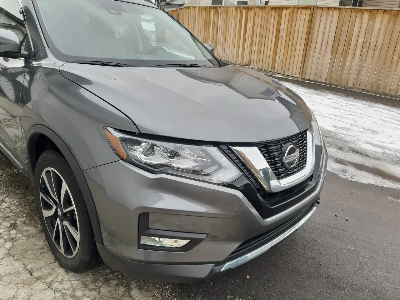 Nissan Rogue снимка Nissan Rogue