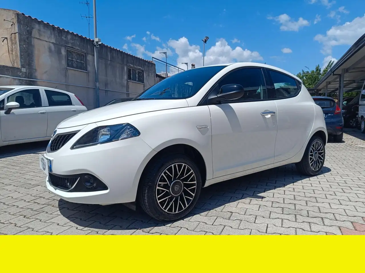 Lancia Ypsilon 2024