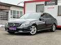 Mercedes-Benz E 220 E 220 CDI BlueEfficiency (212.002) Grau - thumbnail 1