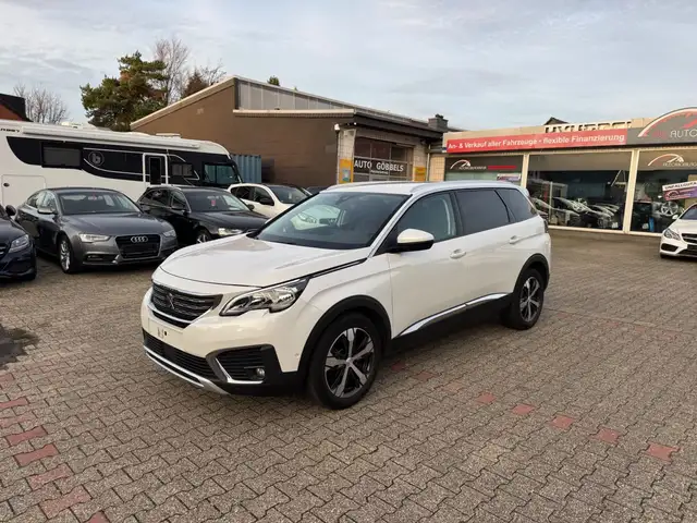 Peugeot 5008 Allure Navi Kamera Sitzhz 7-SITZER AHK Lede