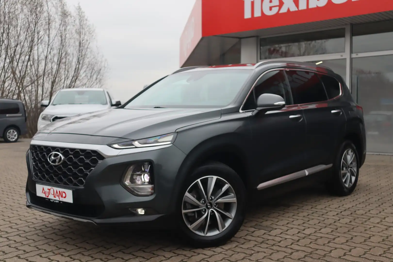 Hyundai SANTA FE 2.4 GDI 4WD LED Navi ACC Kamera AHK Grigio - 2