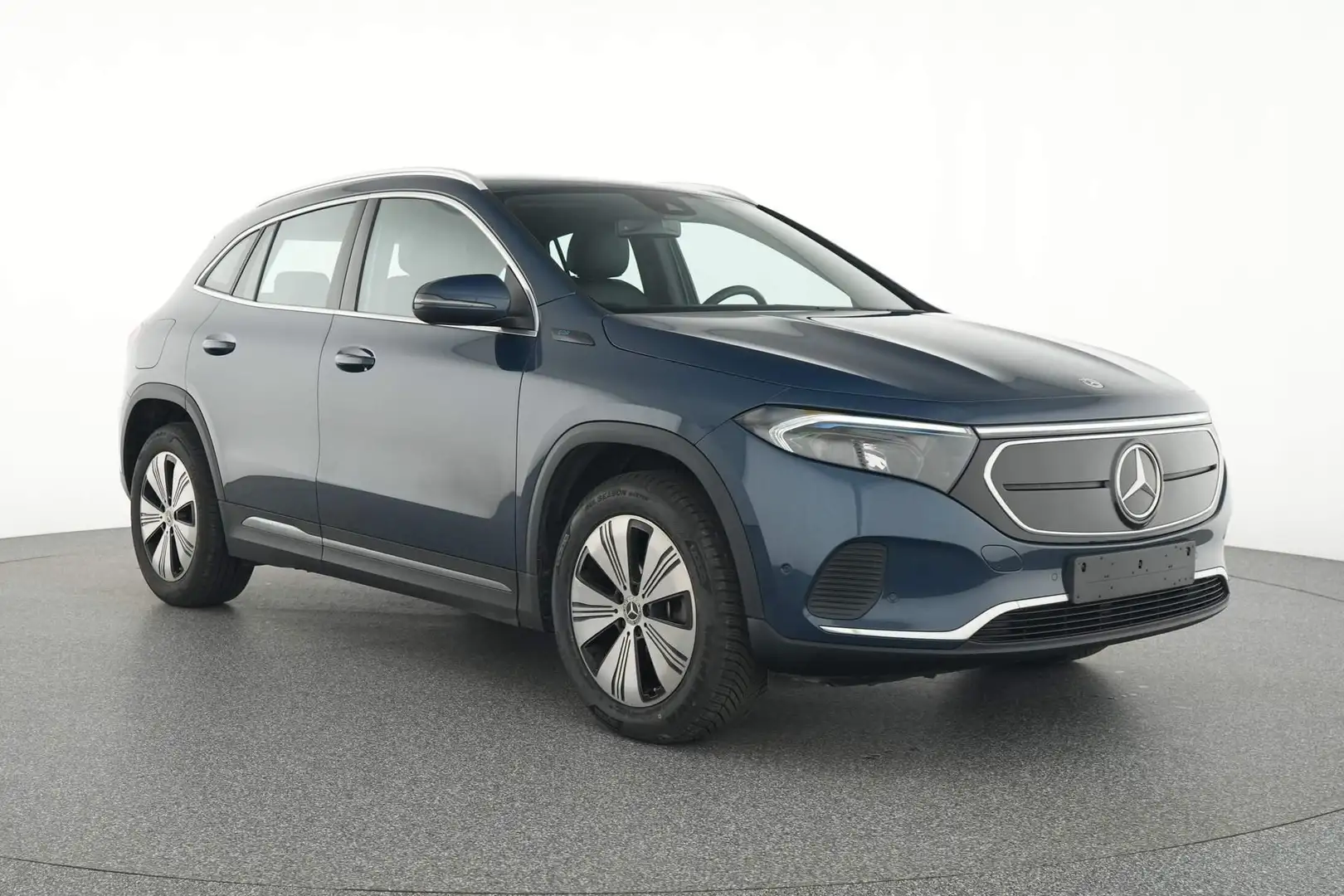 Mercedes-Benz EQA 250 Business Line | Verwarmde Zetels | Widescreen | Sm Bleu - 2