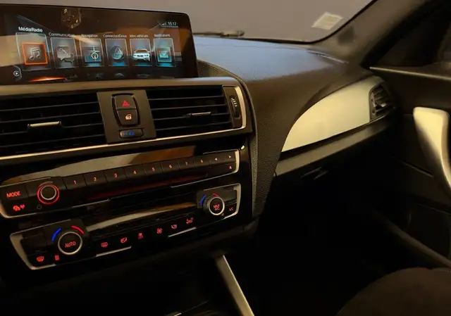 BMW 1 Series view 14