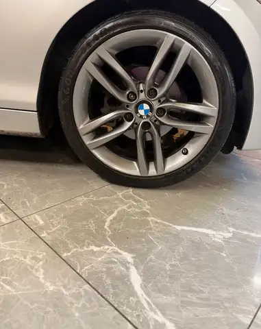 BMW 1 Series view 15
