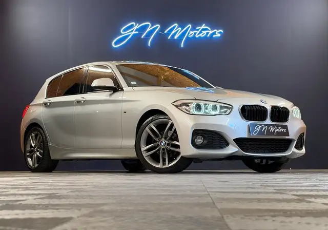 BMW 1 Series view 2