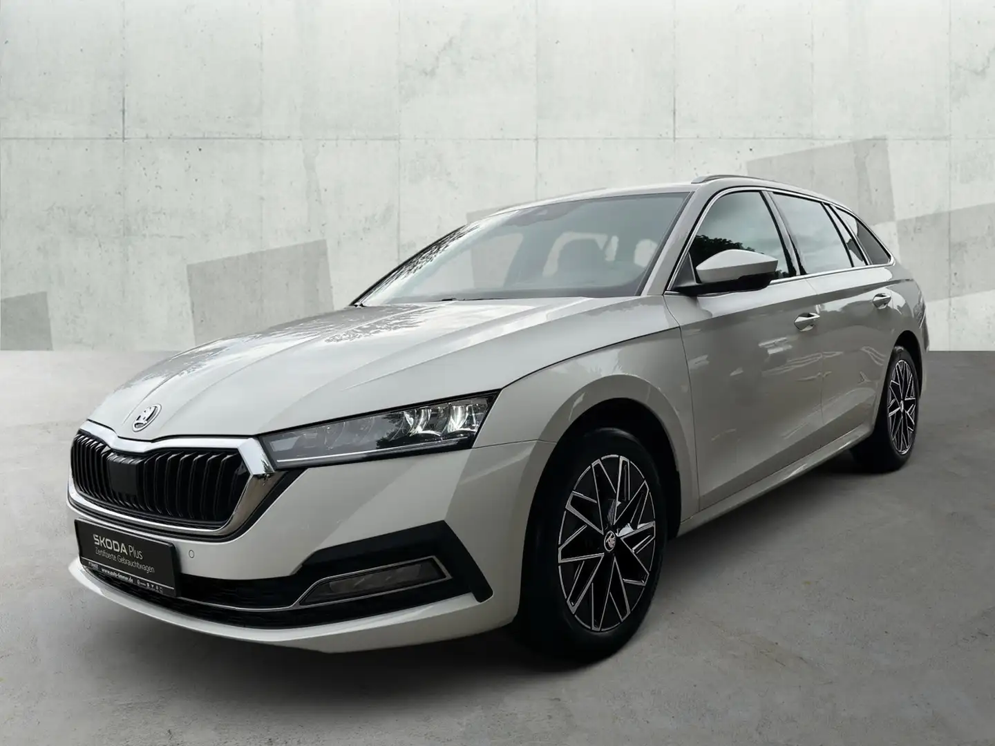 Skoda Octavia Combi 2.0 TDI DSG STYLE *LED *17" *RKAM *HuD *ACC Bianco - 2