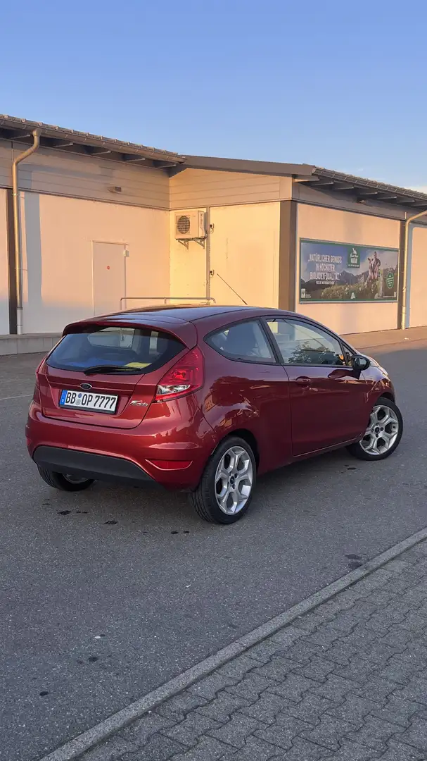 Ford Fiesta Van - 2