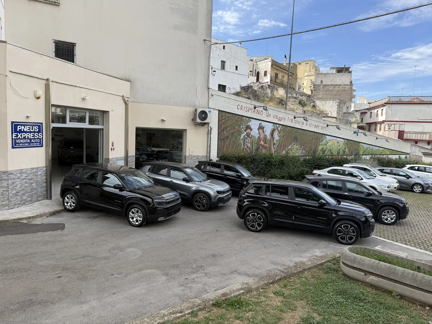 Jeep Avenger LONGITUDE €20.800 ALTITUDE 22.800 SUMMIT 24.800 - 1