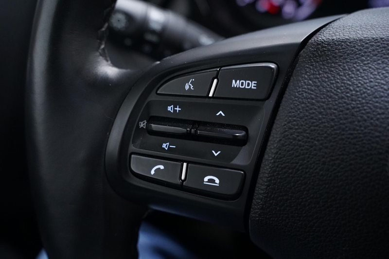 Hyundai i10 1.0 Trend Apple Carplay Navi Airco PDC Achter Stuu — photo 22