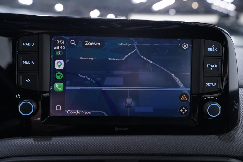 Hyundai i10 1.0 Trend Apple Carplay Navi Airco PDC Achter Stuu — photo 32