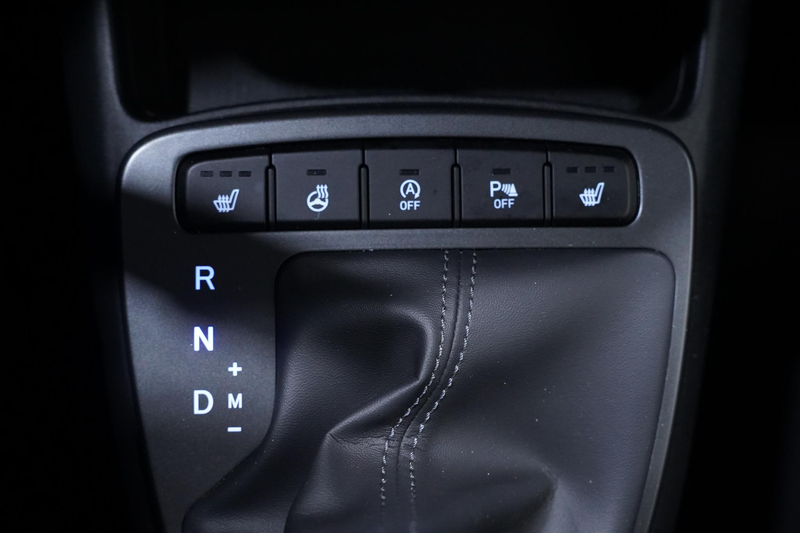 Hyundai i10 1.0 Trend Apple Carplay Navi Airco PDC Achter Stuu — photo 26