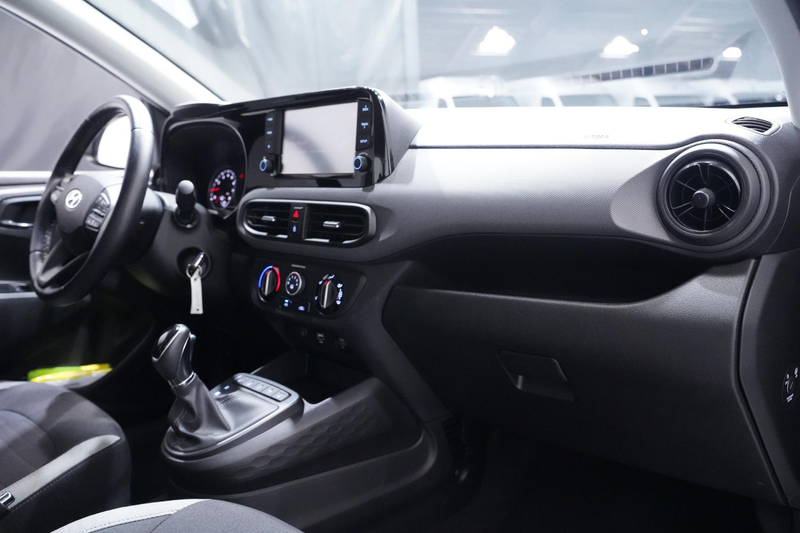 Hyundai i10 1.0 Trend Apple Carplay Navi Airco PDC Achter Stuu — photo 38
