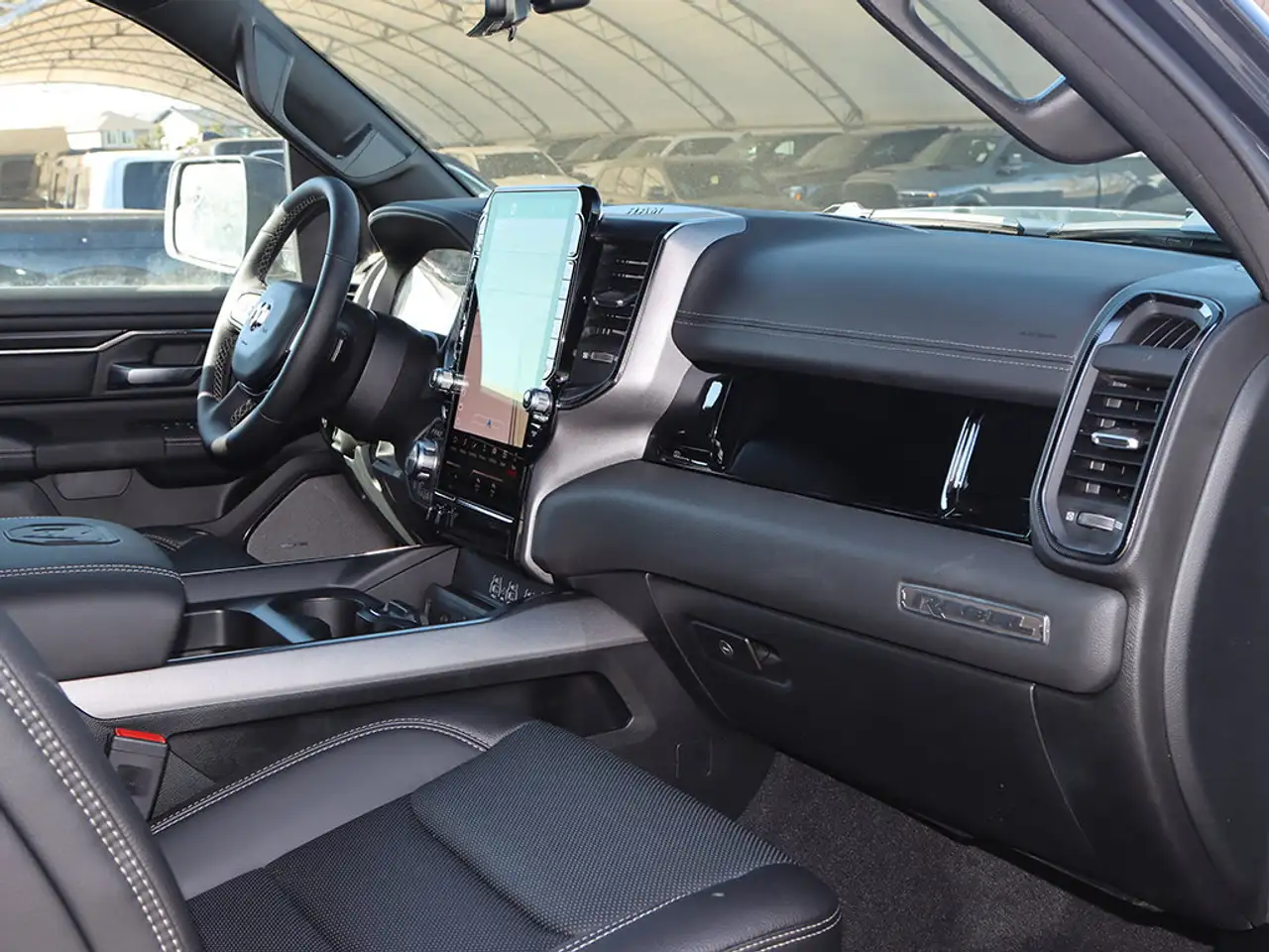 RAM 1500 снимка RAM 1500
