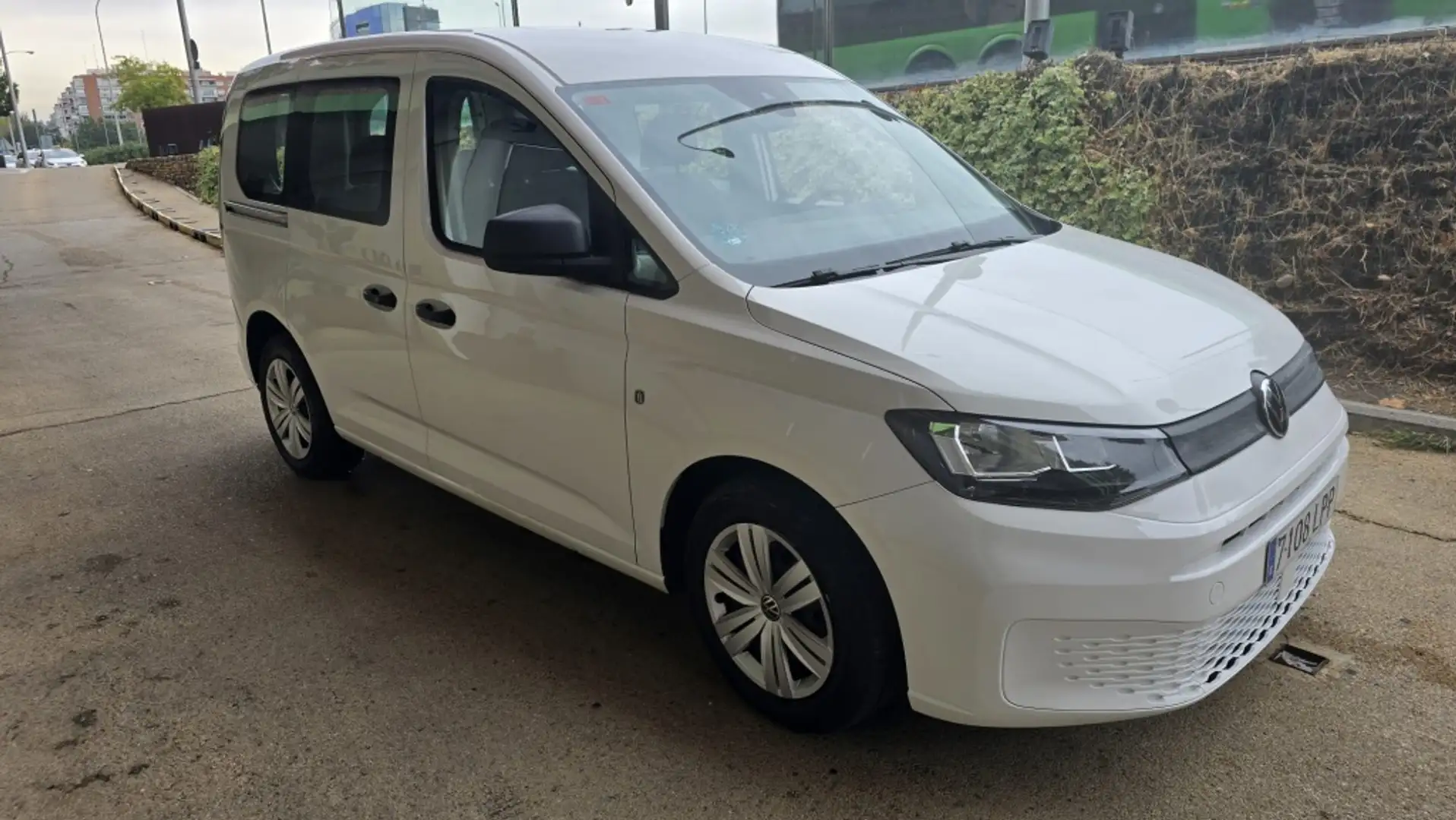 Volkswagen Caddy 2.0TDI Origin 75KW Blanco - 2