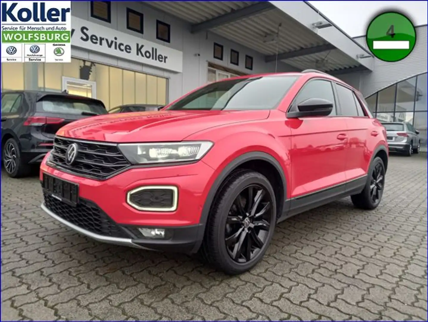 Volkswagen T-Roc 1.5 TSI DSG Sport BlackStyle Panoramadach Rot - 2