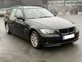 BMW 318 318d Touring - thumbnail 2