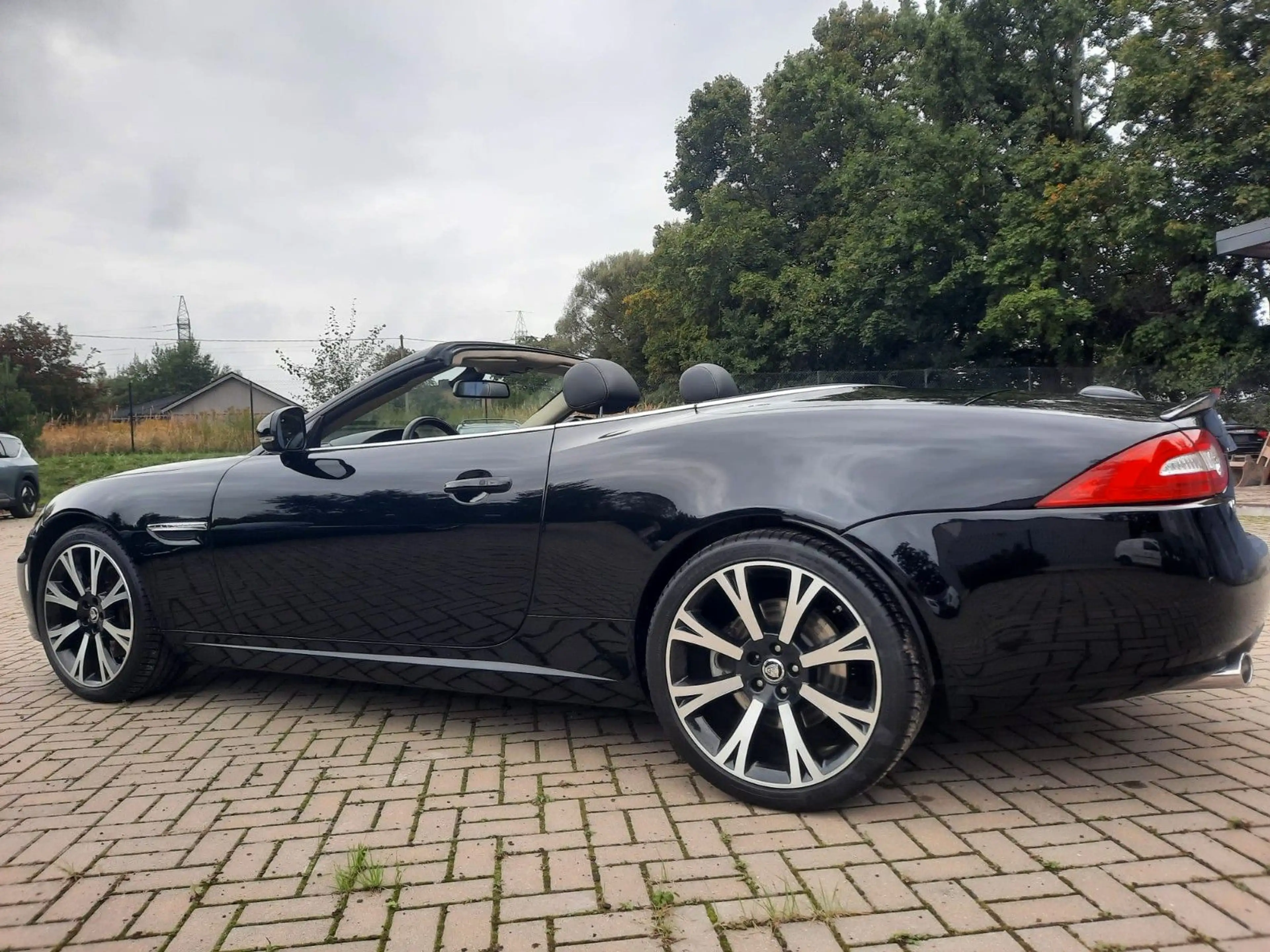 Jaguar XK Cabriolet 5.0 V8 Sammlerstück Black Series — photo 3